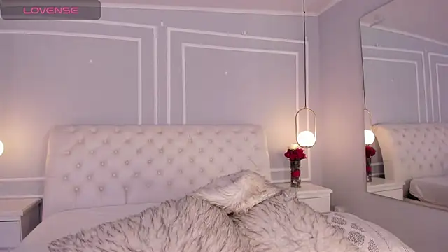 sakura Gomez online show from April 2026 07:17:02 PM