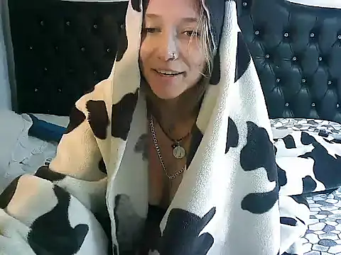 Licethf00x online show from September 2025 03:40:02 PM