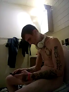 jizzyglizzy92 online show from March 2026 12:23:01 PM