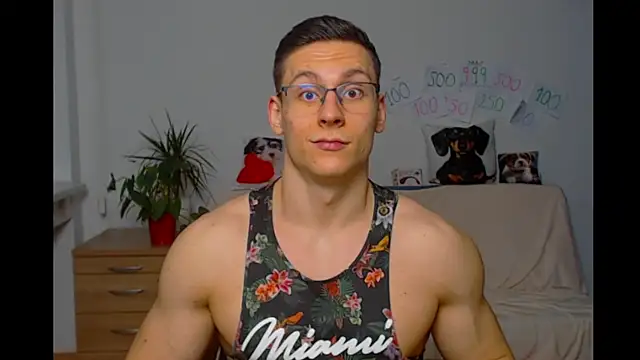 ZeinMiracles online show from January 2026 06:47:02 PM