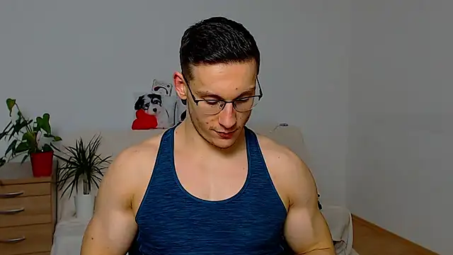 ZeinMiracles online show from November 2025 10:09:01 PM