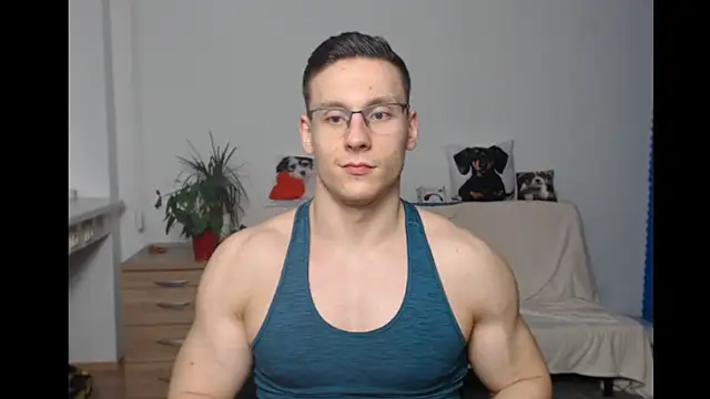 ZeinMiracles online show from January 2026 10:24:02 PM