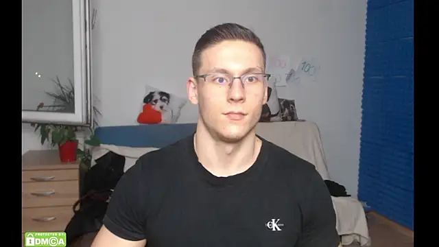 ZeinMiracles online show from February 2026 07:58:02 PM