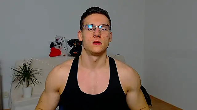 ZeinMiracles online show from November 2025 11:08:02 PM