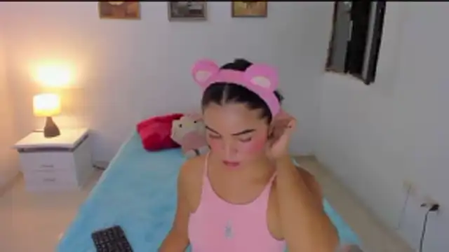 Valeri 13 online show from October 2025 03:28:01 AM