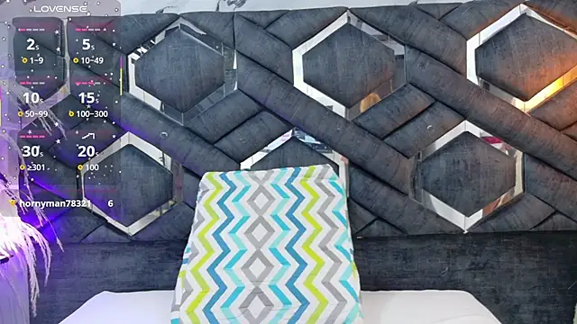 Snapshot of Natasha-Adams chatting on November 2025 09:30:01 PM Natasha-Adams online show from November 2025 09:30:01 PM