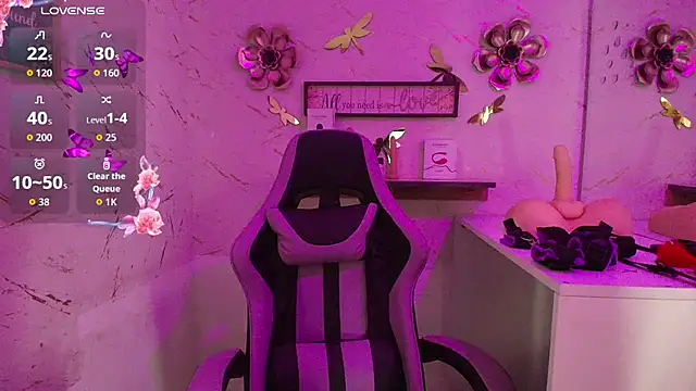 Natasha-Adams online show from January 2026 09:40:01 PM