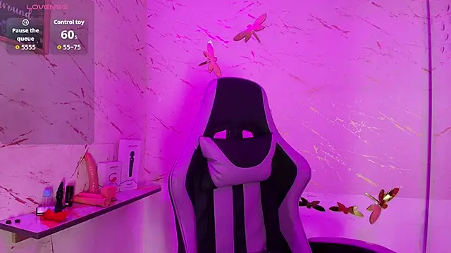 Natasha-Adams online show from January 2026 09:32:01 PM