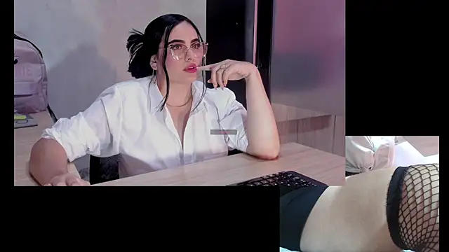 sofiiacarson online show from March 2026 08:14:02 PM