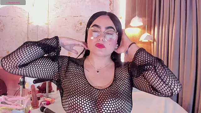 sofiiacarson online show from May 2026 07:46:02 PM