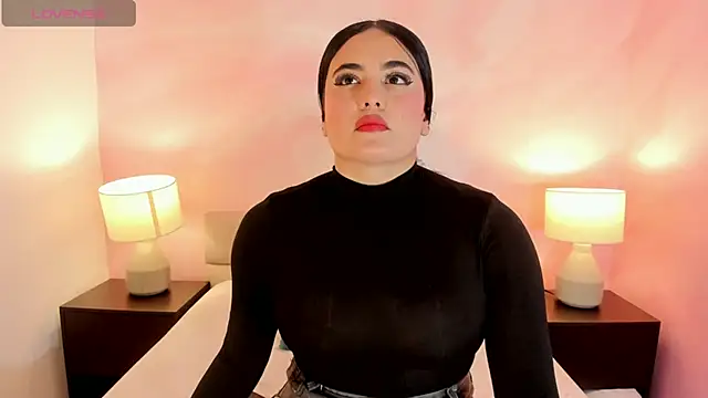 sofiiacarson online show from April 2026 07:37:01 PM