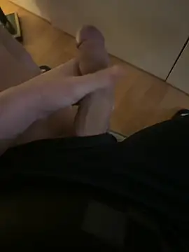 Snapshot of cook907920 chatting on December 2025 11:53:01 PM cook907920 online show from December 2025 11:53:01 PM