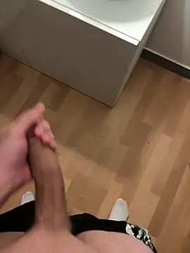 Snapshot of cook907920 chatting on February 2026 01:39:01 AM cook907920 online show from February 2026 01:39:01 AM