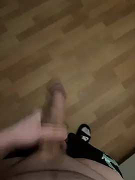 Snapshot of cook907920 chatting on February 2026 03:02:02 PM cook907920 online show from February 2026 03:02:02 PM