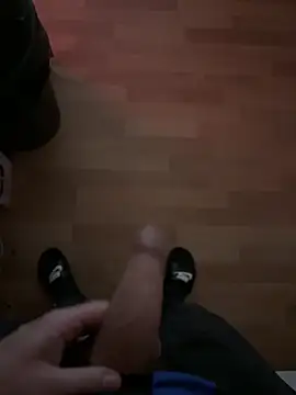 Snapshot of cook907920 chatting on October 2025 01:14:02 PM cook907920 online show from October 2025 01:14:02 PM