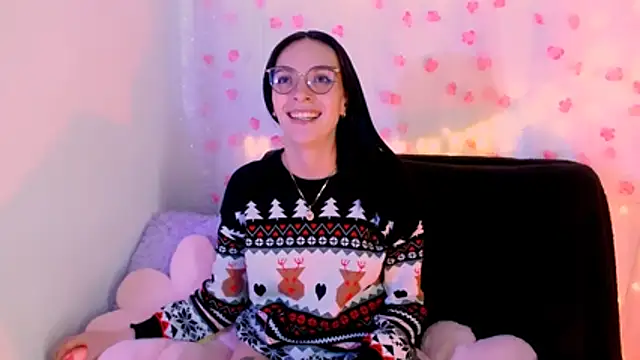 AuroraHans1 online show from December 2025 12:33:01 AM