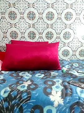 Hot-lino online show from November 2025 03:24:01 PM