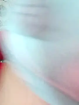 Hot-lino online show from April 2026 07:53:01 PM