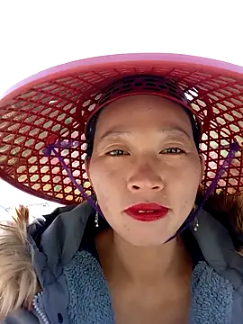 tcm-cute online show from December 2025 05:13:01 AM