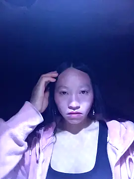 Snapshot of tcm-cute chatting on December 2025 08:47:01 PM tcm-cute online show from December 2025 08:47:01 PM