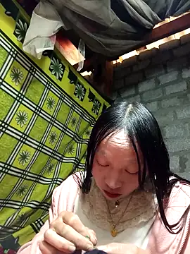 Snapshot of tcm-cute chatting on February 2026 05:18:02 AM tcm-cute online show from February 2026 05:18:02 AM