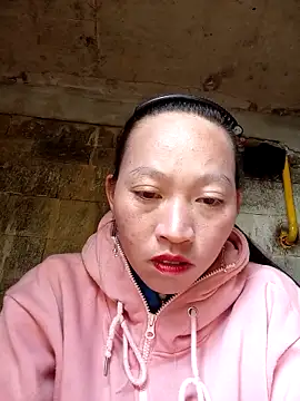 Snapshot of tcm-cute chatting on December 2025 05:12:01 AM tcm-cute online show from December 2025 05:12:01 AM