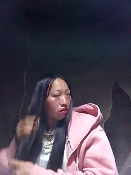 Snapshot of tcm-cute chatting on December 2025 09:04:02 PM tcm-cute online show from December 2025 09:04:02 PM