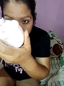 Snapshot of Alexxxia69 chatting on September 2025 02:58:01 AM Alexxxia69 online show from September 2025 02:58:01 AM