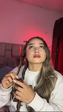 AnnyLopezzz  online show from February 2026 06:33:01 AM