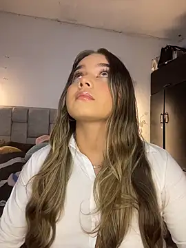 AnnyLopezzz  online show from March 2026 04:38:01 AM