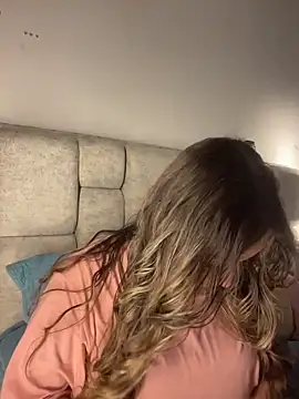 AnnyLopezzz  online show from March 2026 07:09:02 AM