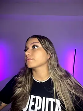 AnnyLopezzz  online show from September 2025 08:31:01 PM