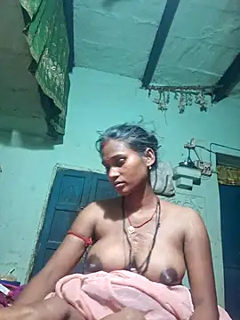 parmila203 online show from April 2026 05:05:01 PM