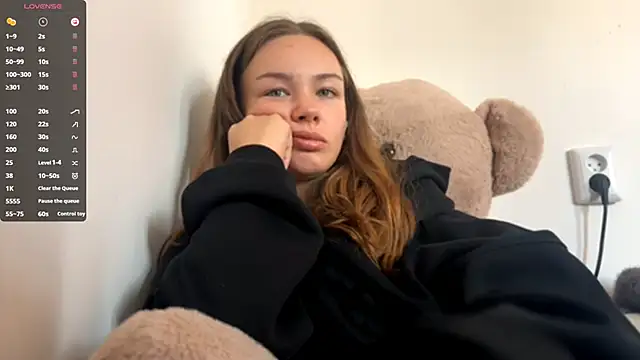 VelvetKate online show from September 2025 10:04:02 AM