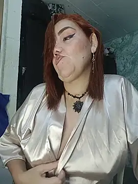 MayaLuna1 online show from December 2025 03:28:04 PM