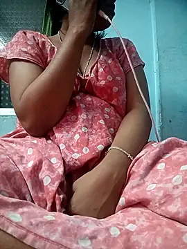 Snapshot of Sofiya_jams chatting on January 2026 06:34:01 PM Sofiya jams online show from January 2026 06:34:01 PM