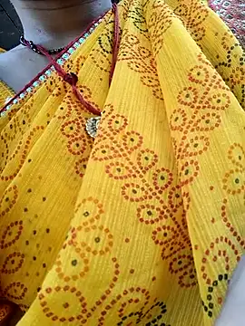 Idhika Handoo online show from September 2025 08:43:02 AM