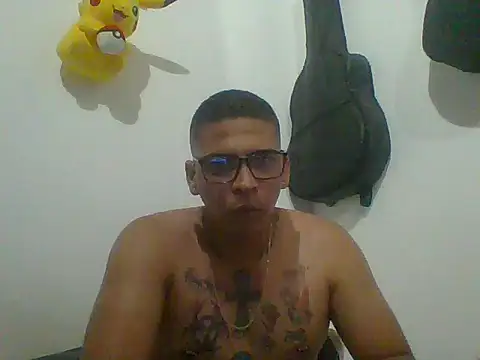 Hardbighotxxx online show from March 2026 11:53:02 PM