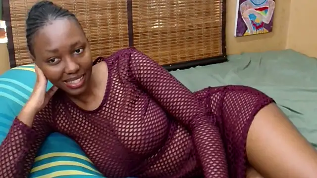 NubianScarlett online show from May 2026 12:00:02 PM