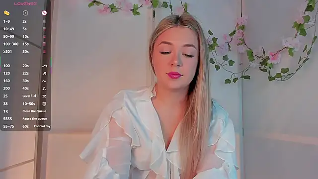 AliaBuerstatte online show from September 2025 07:09:01 PM