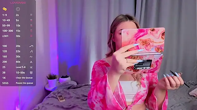 AliaBuerstatte online show from November 2025 07:07:02 PM