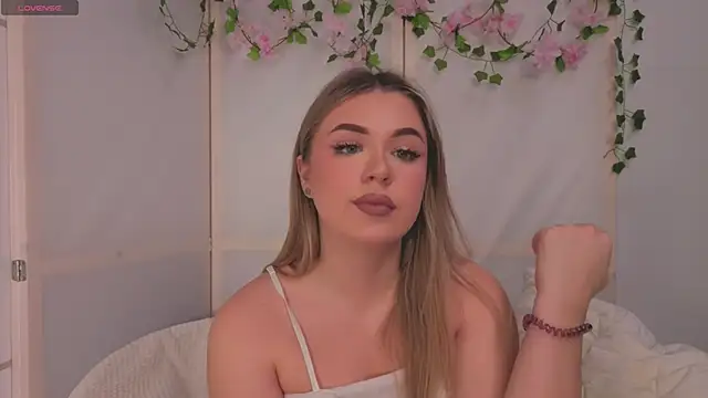 AliaBuerstatte online show from November 2025 07:08:02 AM