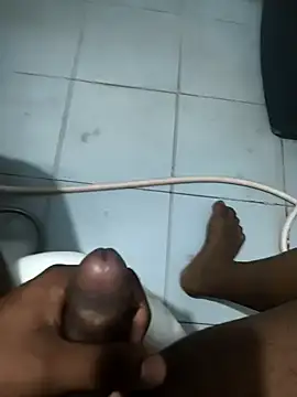 Leon hot33 online show from March 2026 01:50:02 AM