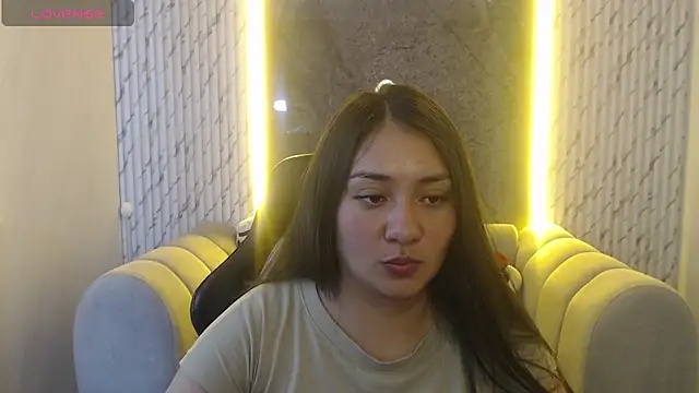 Ivony18 b online show from November 2025 03:17:02 AM