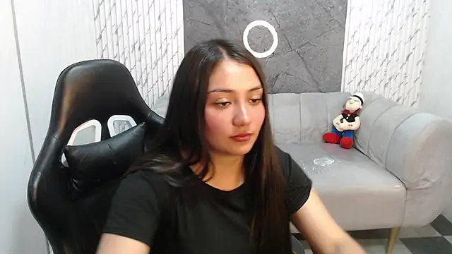 Ivony18 b online show from October 2025 03:07:02 AM