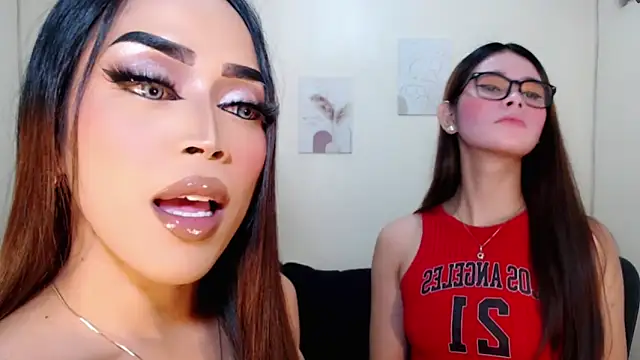 Snapshot of Lessandra_Lust chatting on September 2025 02:28:02 PM Lessandra Lust online show from September 2025 02:28:02 PM