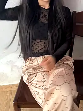 Tieuvi 18 online show from October 2025 01:49:01 AM