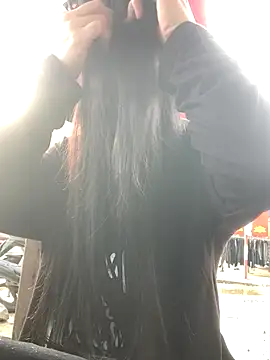 Tieuvi 18 online show from November 2025 12:25:01 AM