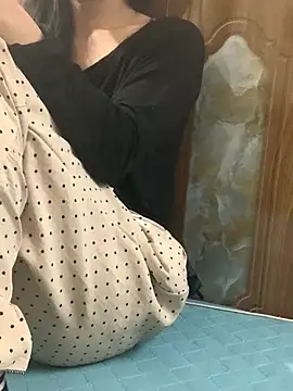 Tieuvi 18 online show from November 2025 12:53:02 PM