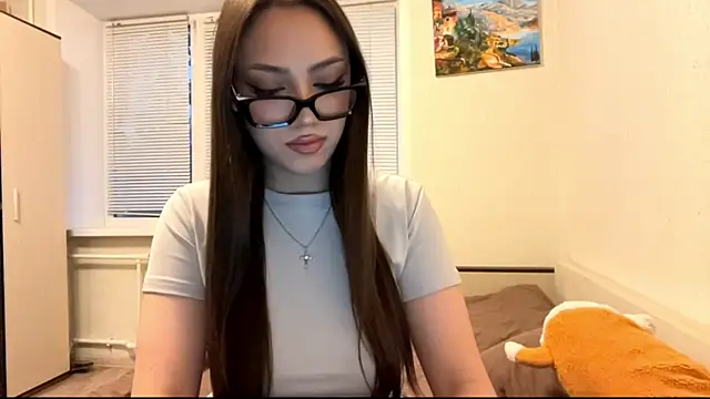 Leaf Unto online show from October 2025 01:12:02 PM